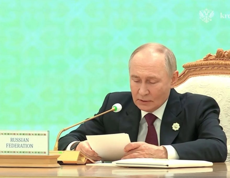 WLADIMIR PUTIN AŞGABATDA MAGTYMGULY PYRAGYNYŇ 300 ÝYLLYGYNA BAGYŞLANYLYP GEÇIRILÝÄN HALKARA FORUMDA ÇYKYŞ ETDI