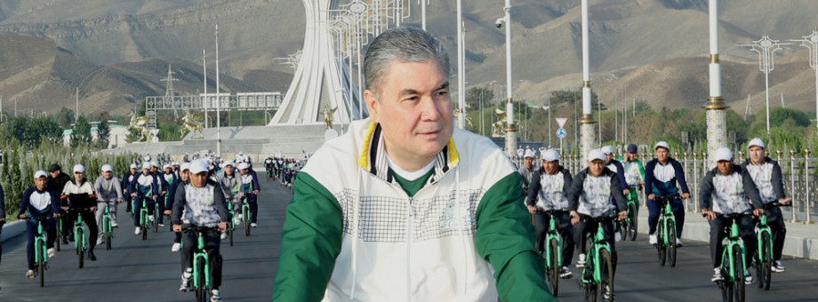 Национальный Лидер туркменского народа, Председатель Халк Маслахаты принял участие в мероприятиях в честь Всемирного дня здоровья